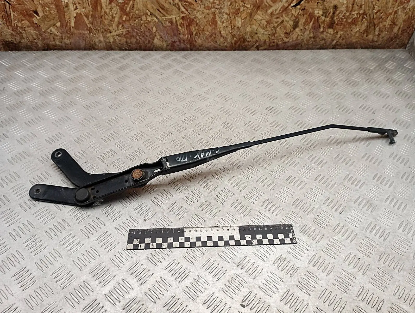 Рычаг стеклоочистителя 3M5117526CA