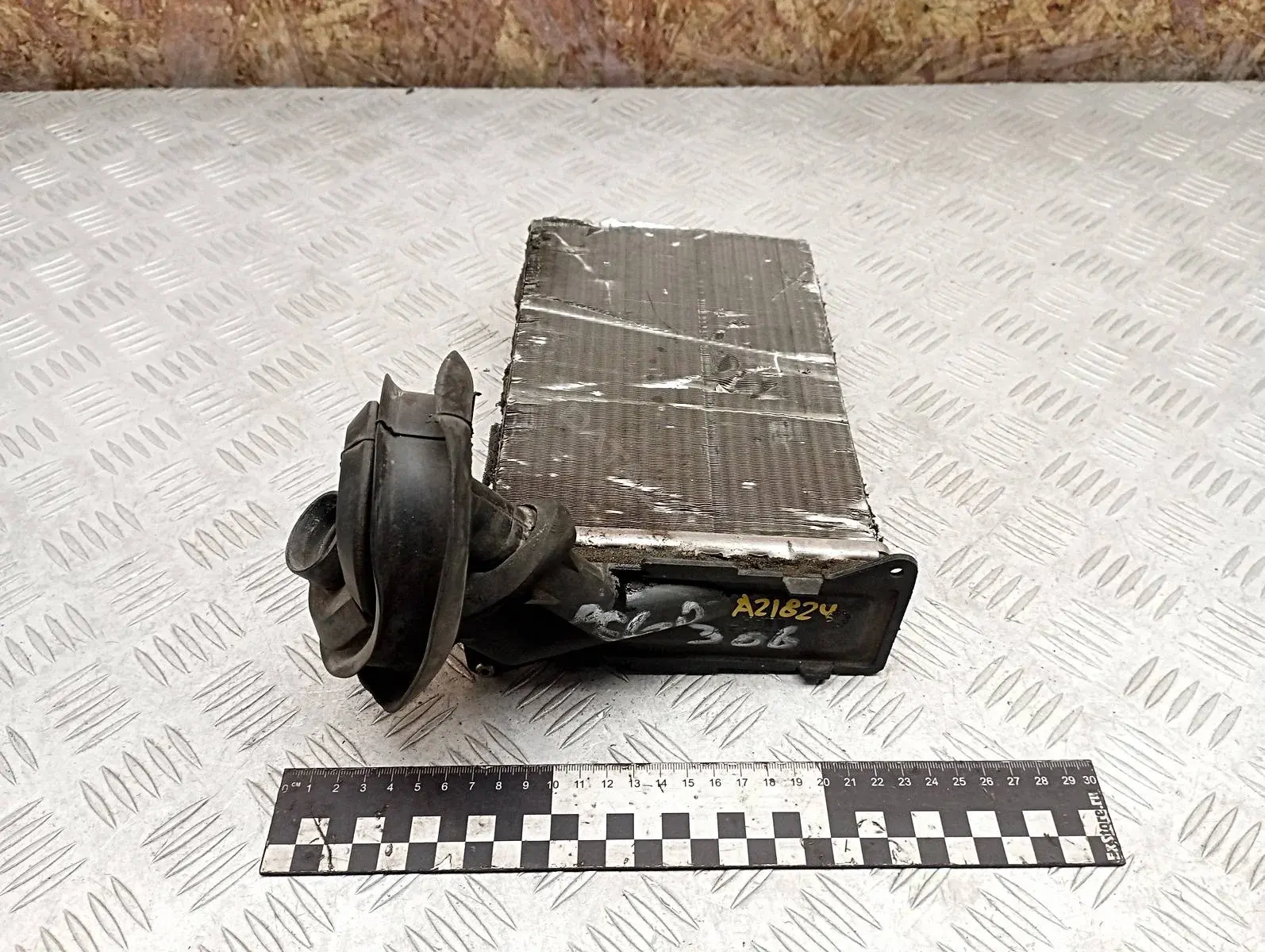 Радиатор печки P14426335