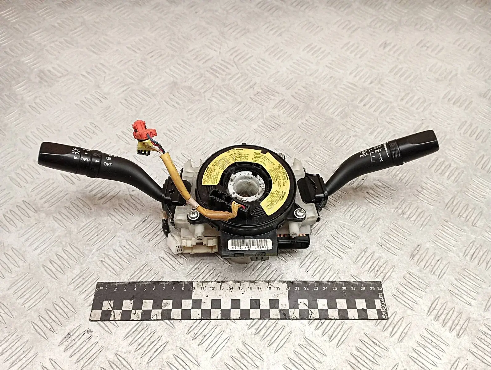 Переключатель подрулевой GJ6E17D255