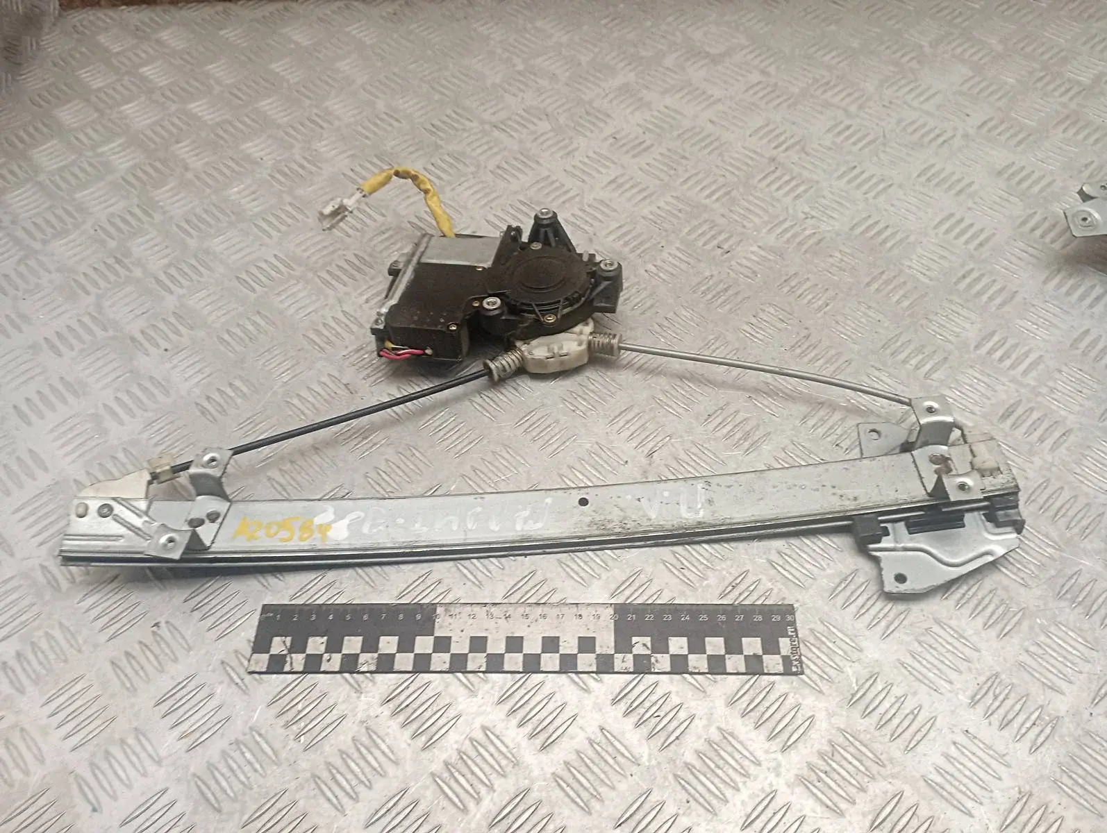 Стеклоподъемник 0620200081, MR280665