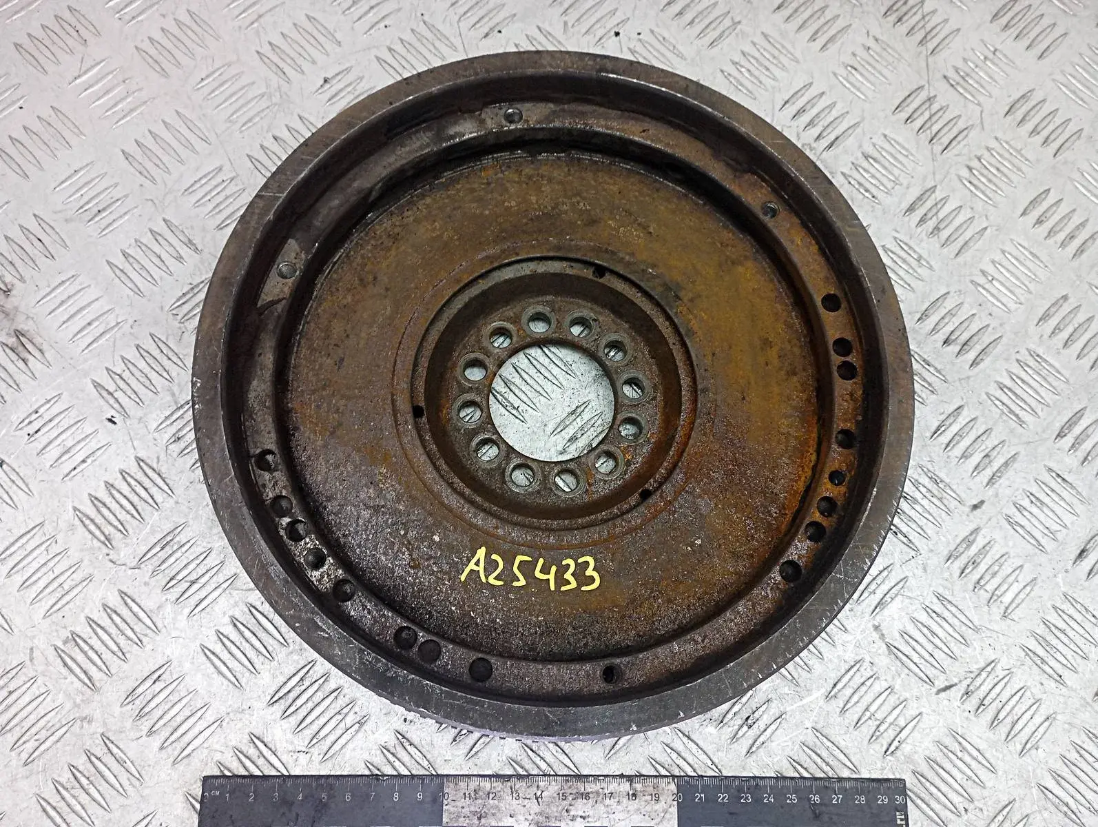 Маховик 6150321601