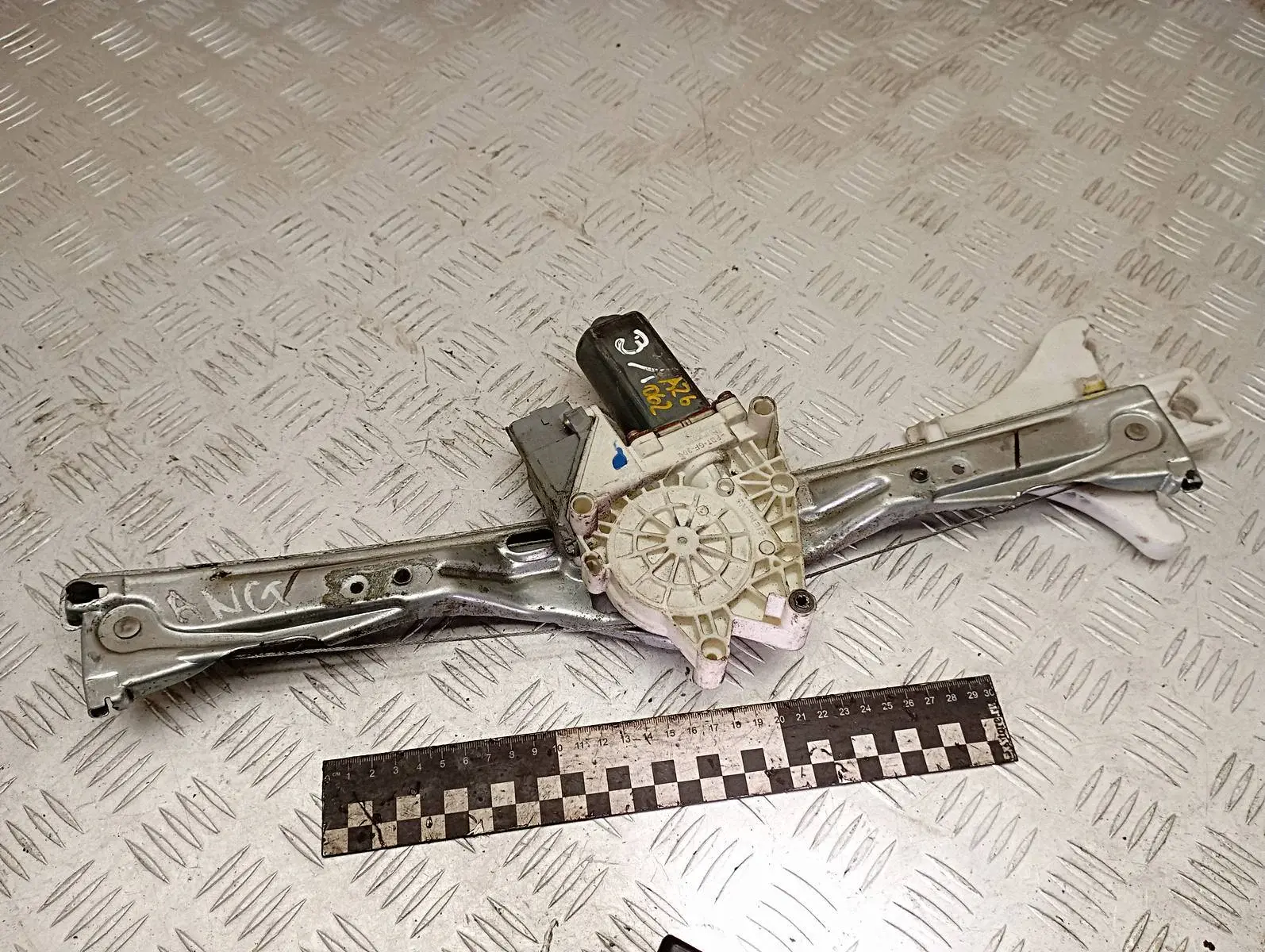 Стеклоподъемник 103166104, 9632533480