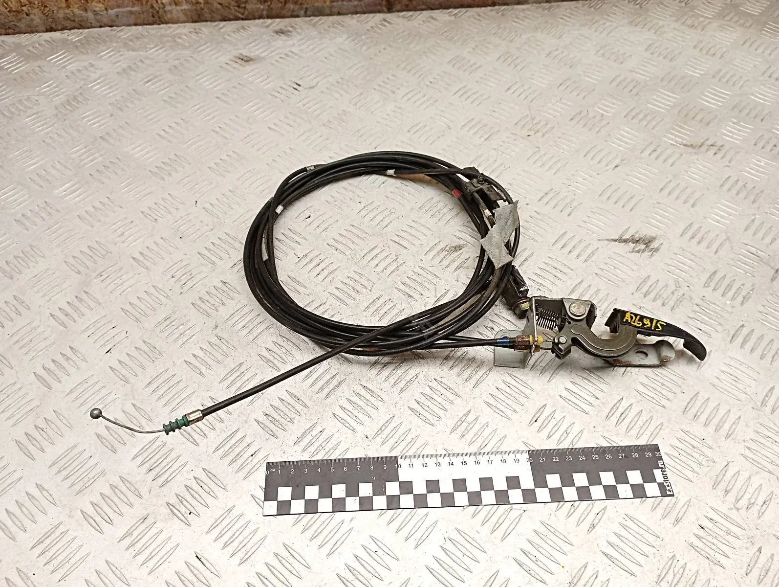 Ручка открытия лючка топливного бака K2A19B01
