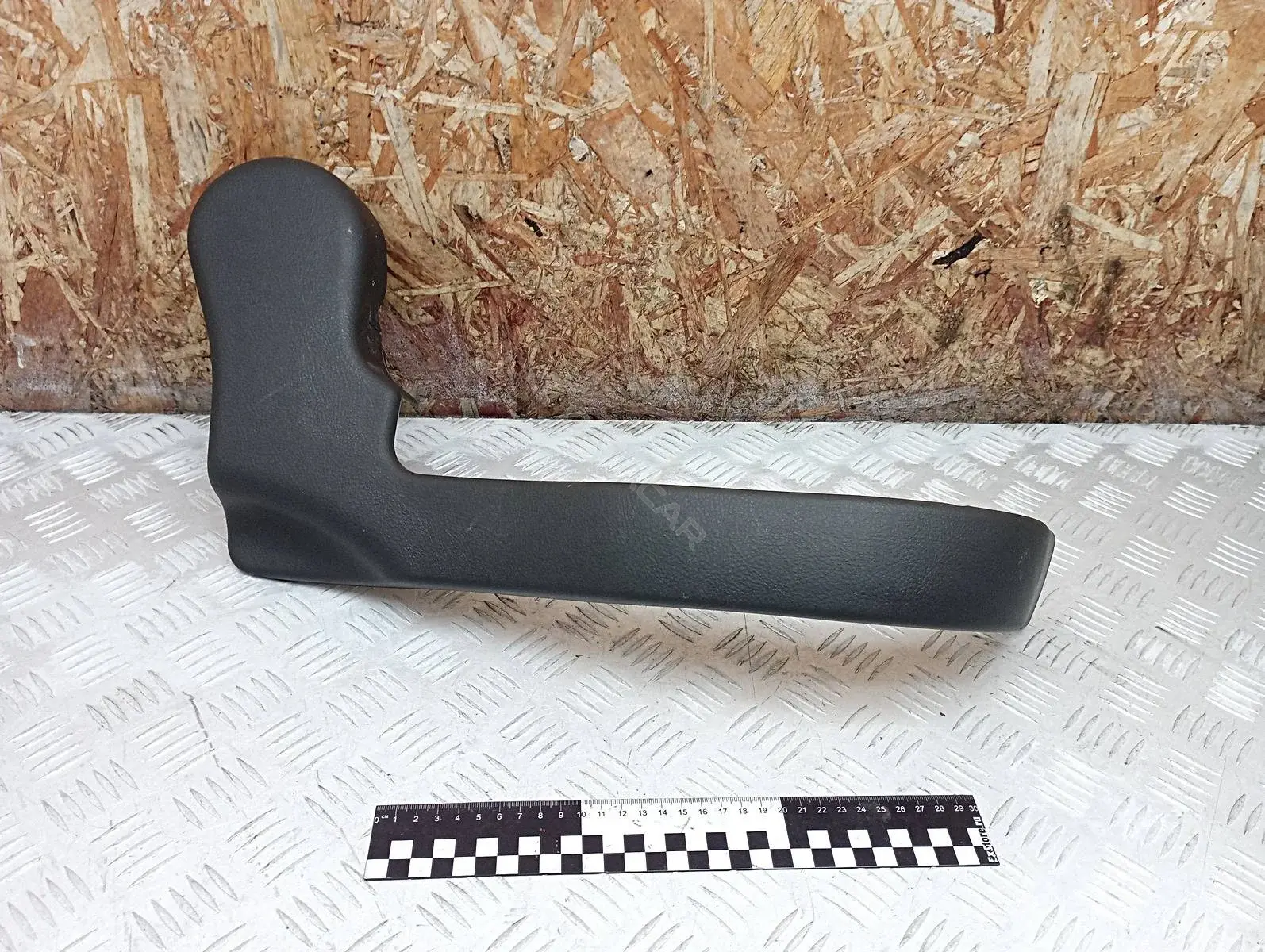 Пластик сиденья 890402B000