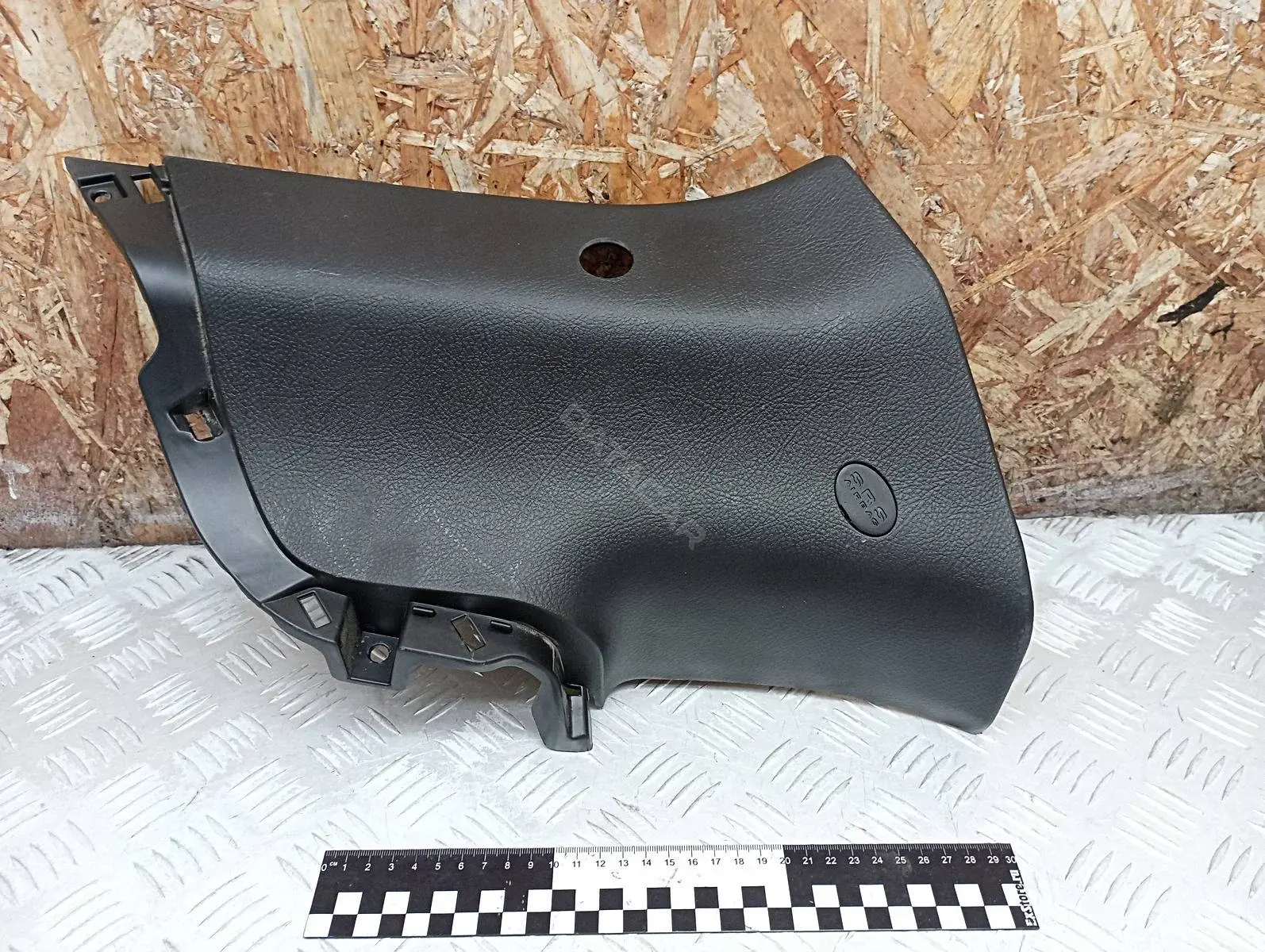 Обшивка стойки 858552B010
