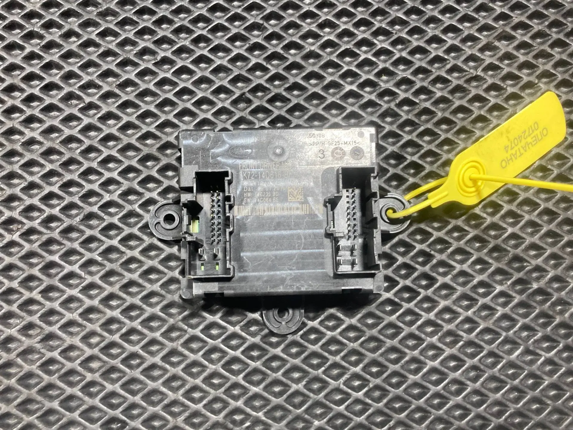 Блок управления двери FK72-14D618-BF