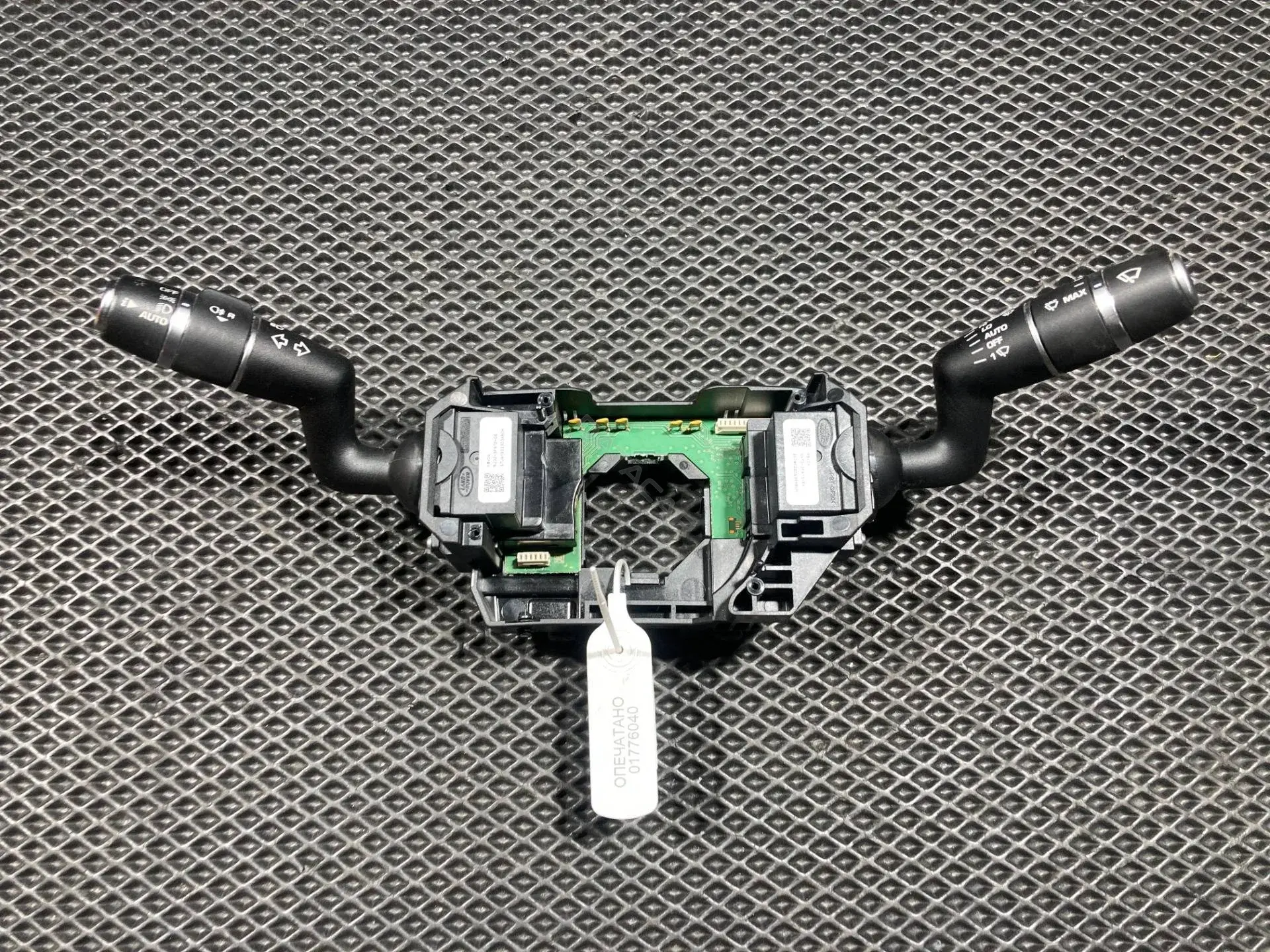 Переключатель подрулевой BJ323F972CB, GX733F973BA, JX7313N064DB
