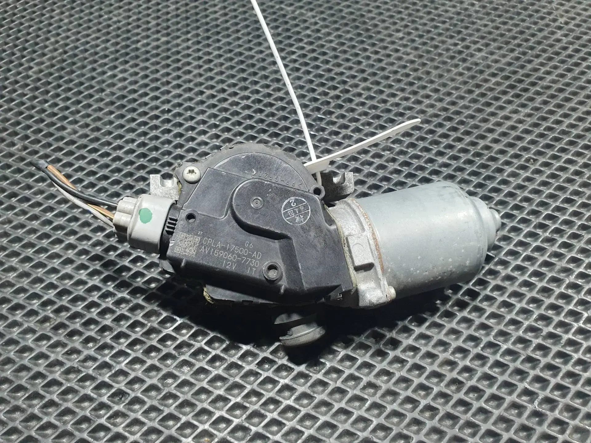 Мотор стеклоочистителя CPLA-17500-AD, LR033035, LR069004