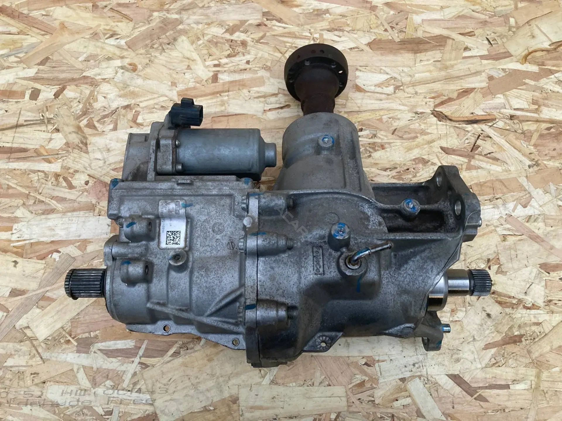 Редуктор переднего моста K2GP-7G360-CE, LX67-7L486-JA