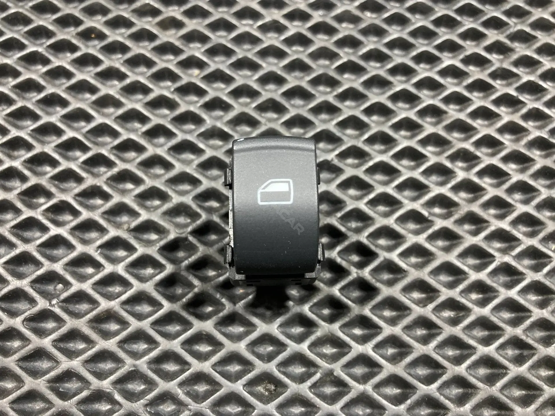 Кнопка стеклоподъемника 4E0959855A