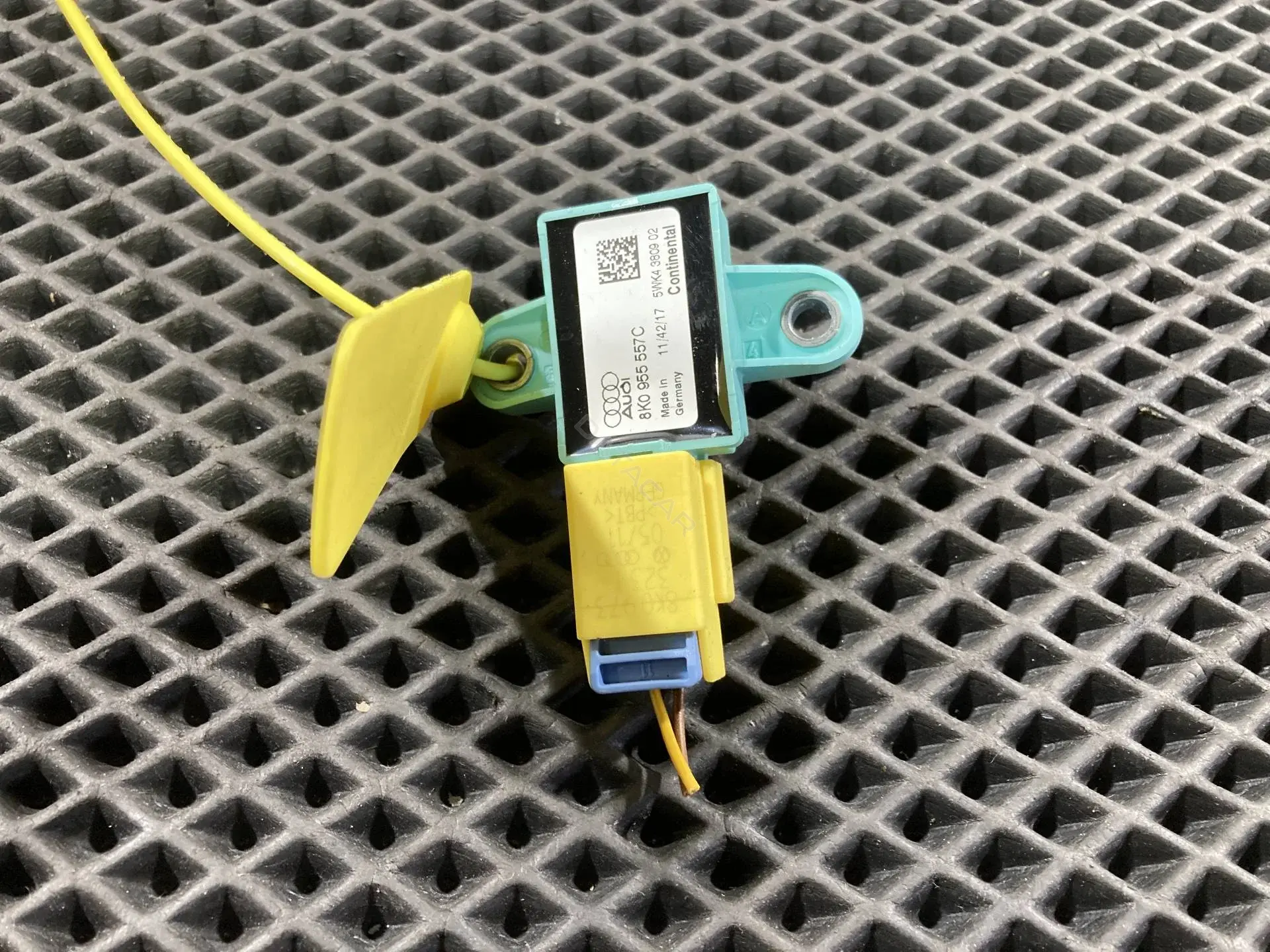 Датчик удара 8K0955557B, 8K0955557C, BOR8K0955557C