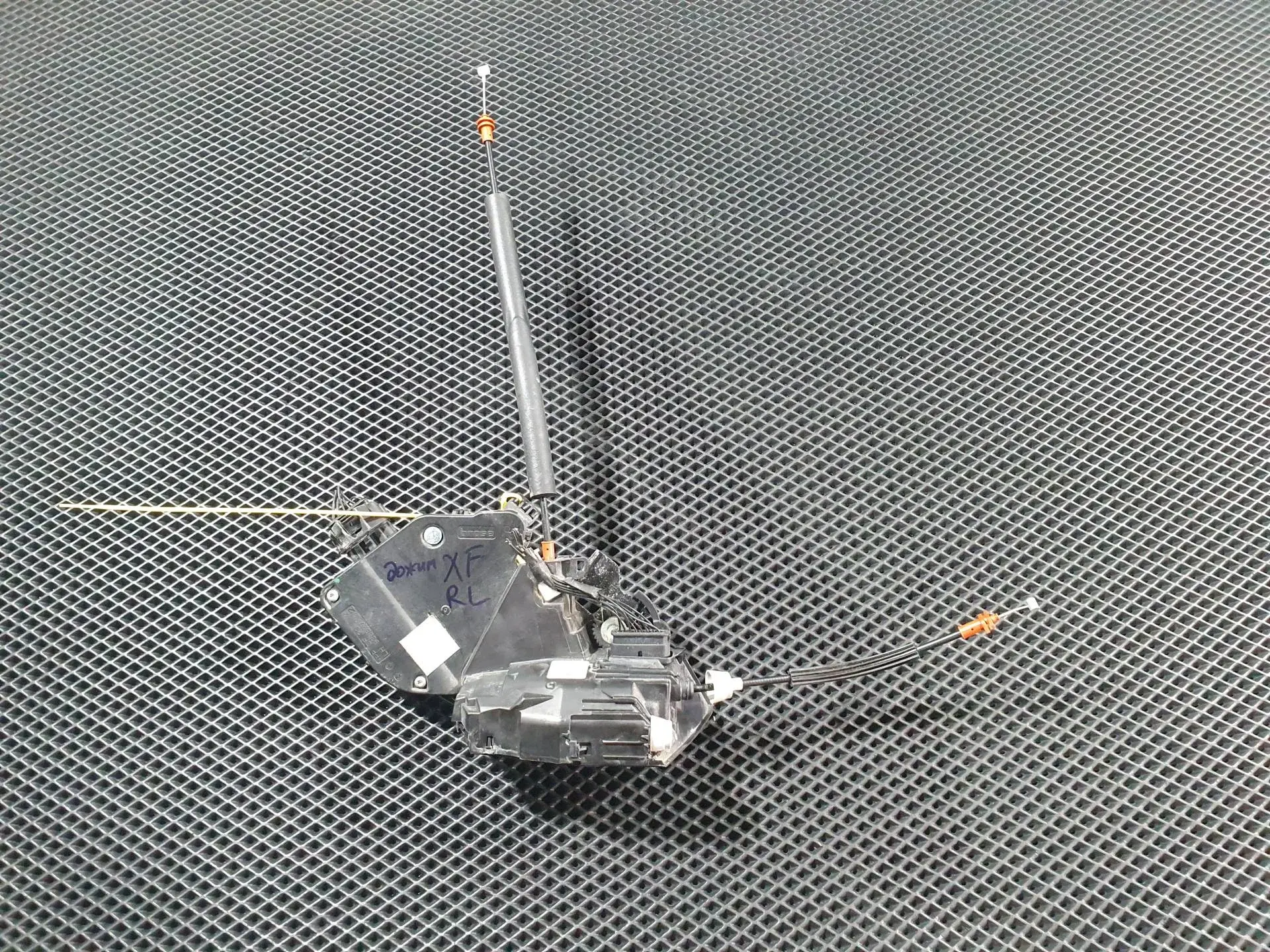 Замок двери C2D41117, C2D49439, GX6324995BB