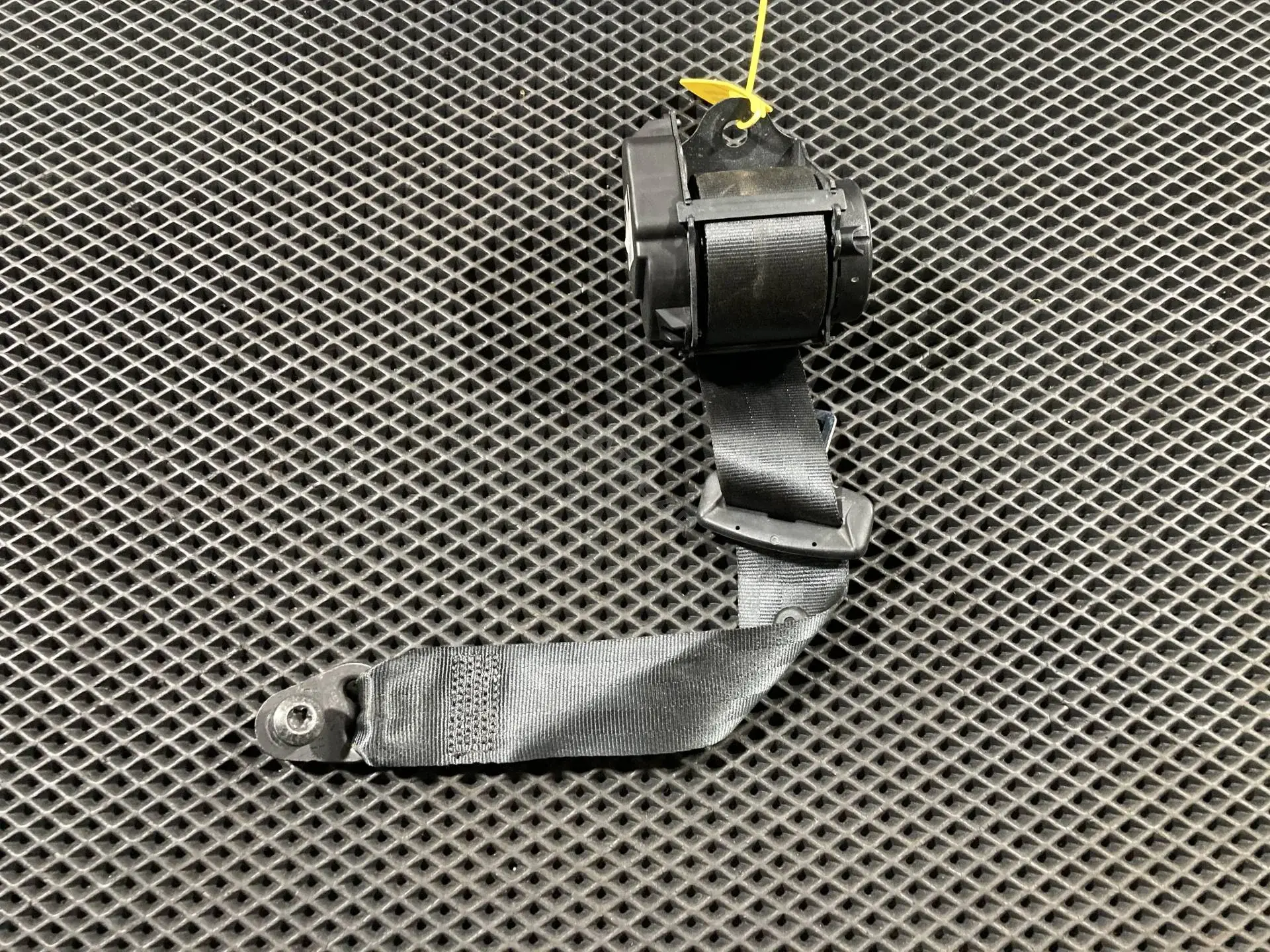 Ремень безопасности FK72600A38BB, FK72600A38BB8PVJ, LR061315