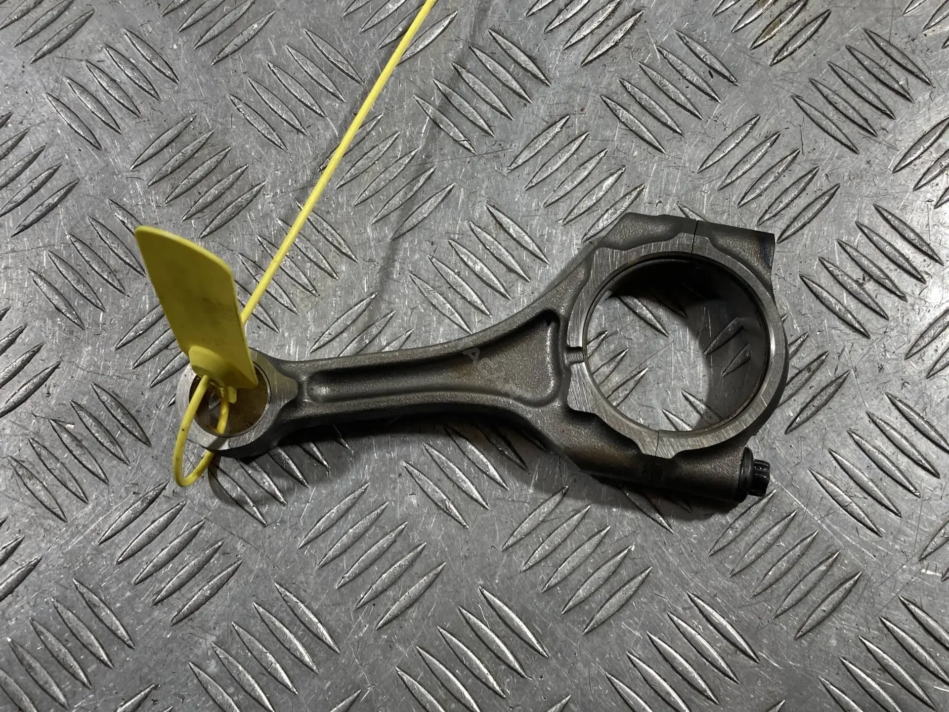Шатун 12100AA530, B3UI, BL0353558