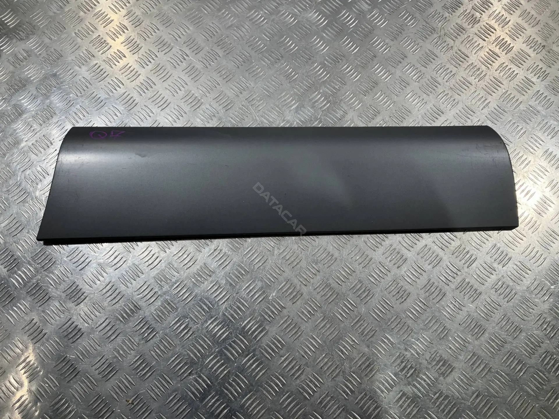 Молдинг двери 4L0853969A