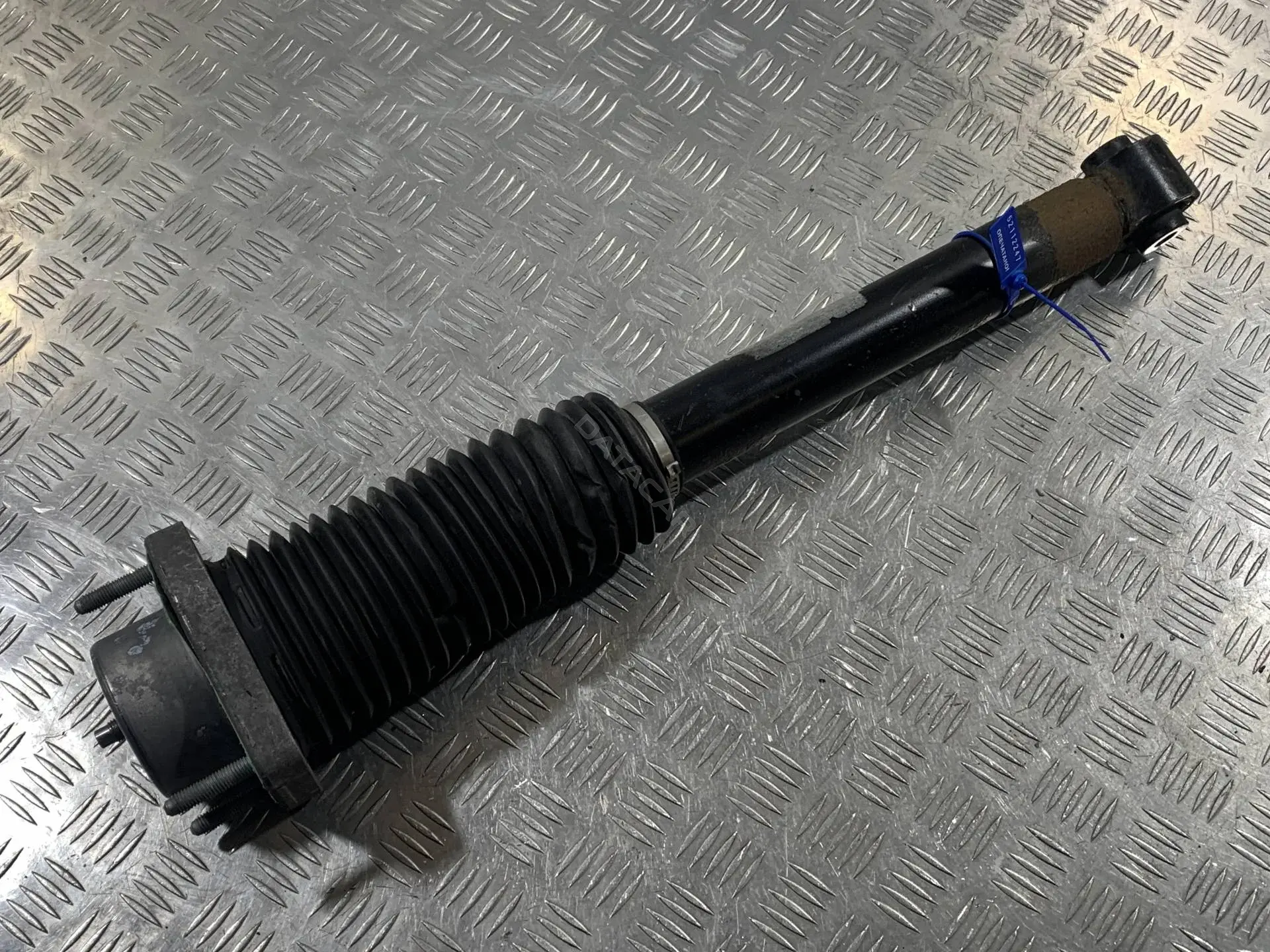 Амортизаторы HPLA18A024AA