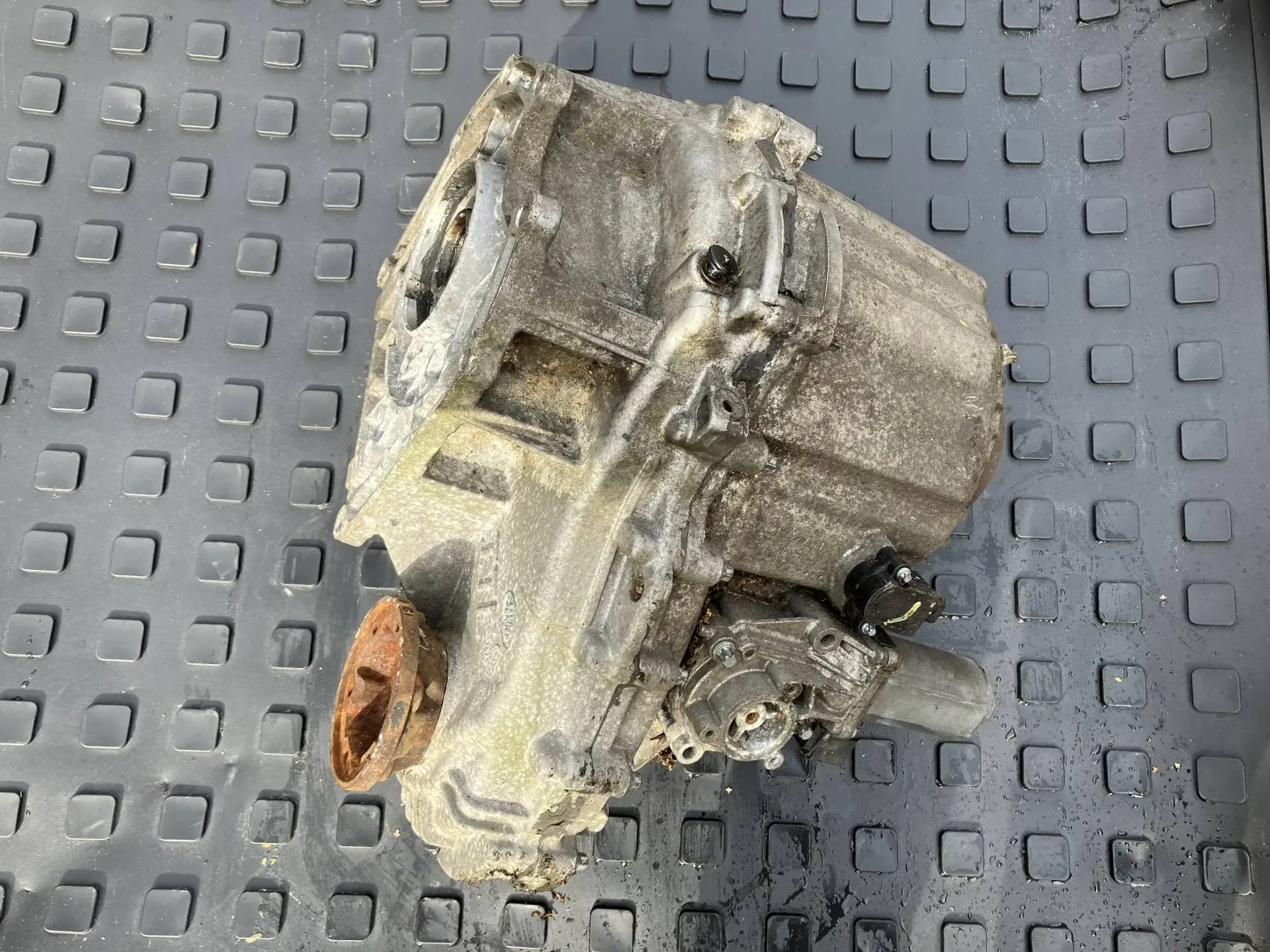 Раздаточная коробка BH427K780AB, LR023011