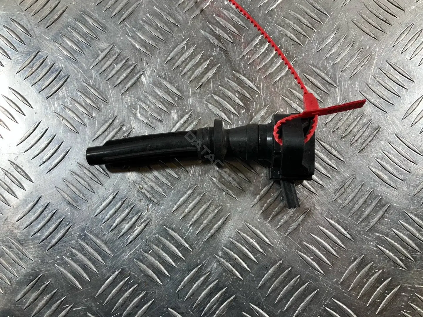 Катушка зажигания C2Z18619, DX23-12A366-AC