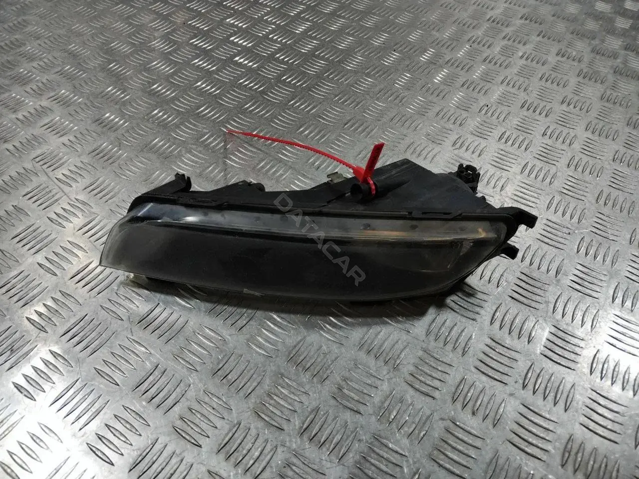Противотуманные фары 3C8941700