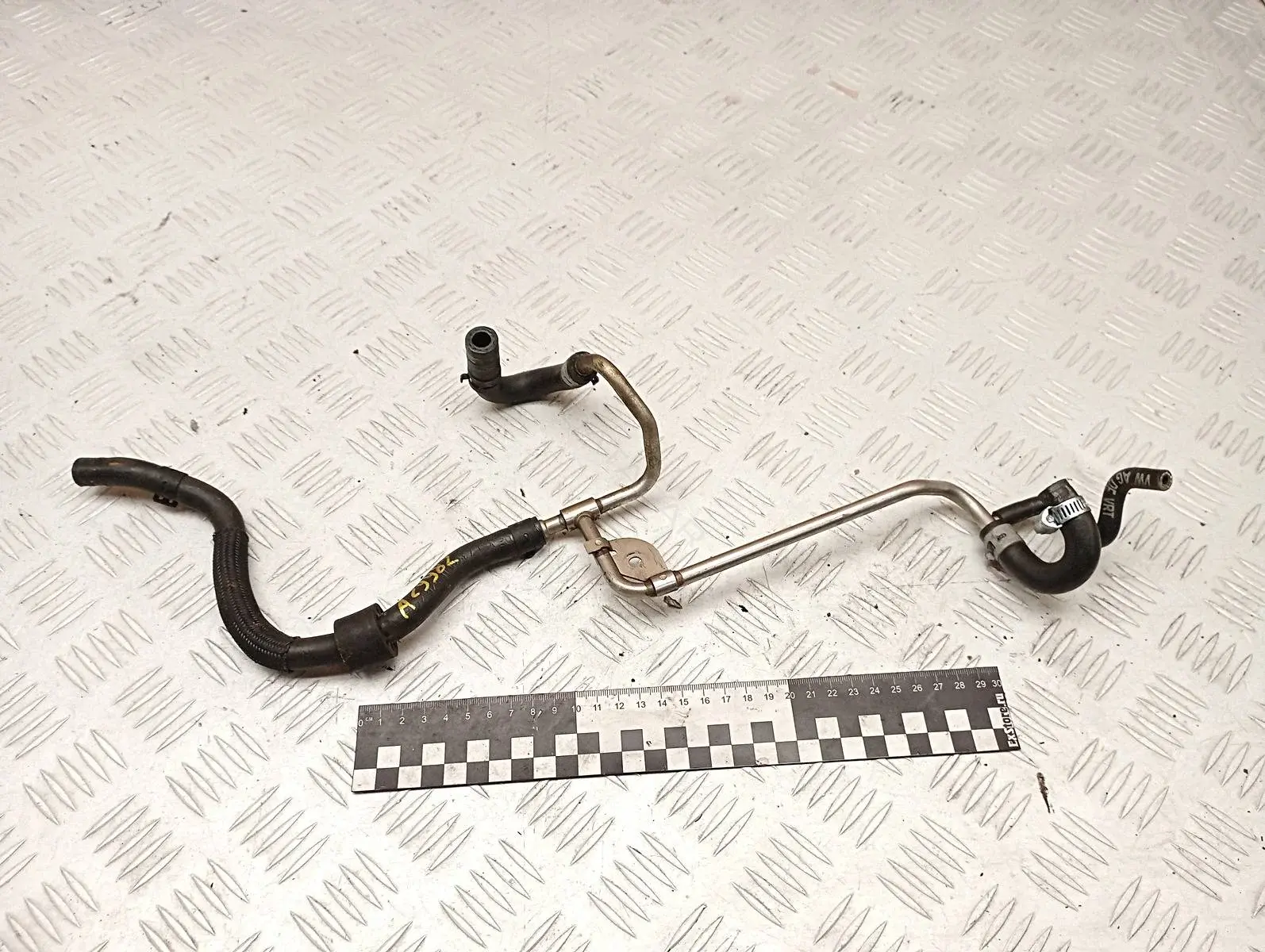 Топливная трубка 03L201360F, 03L201360G, 1K0130307AH