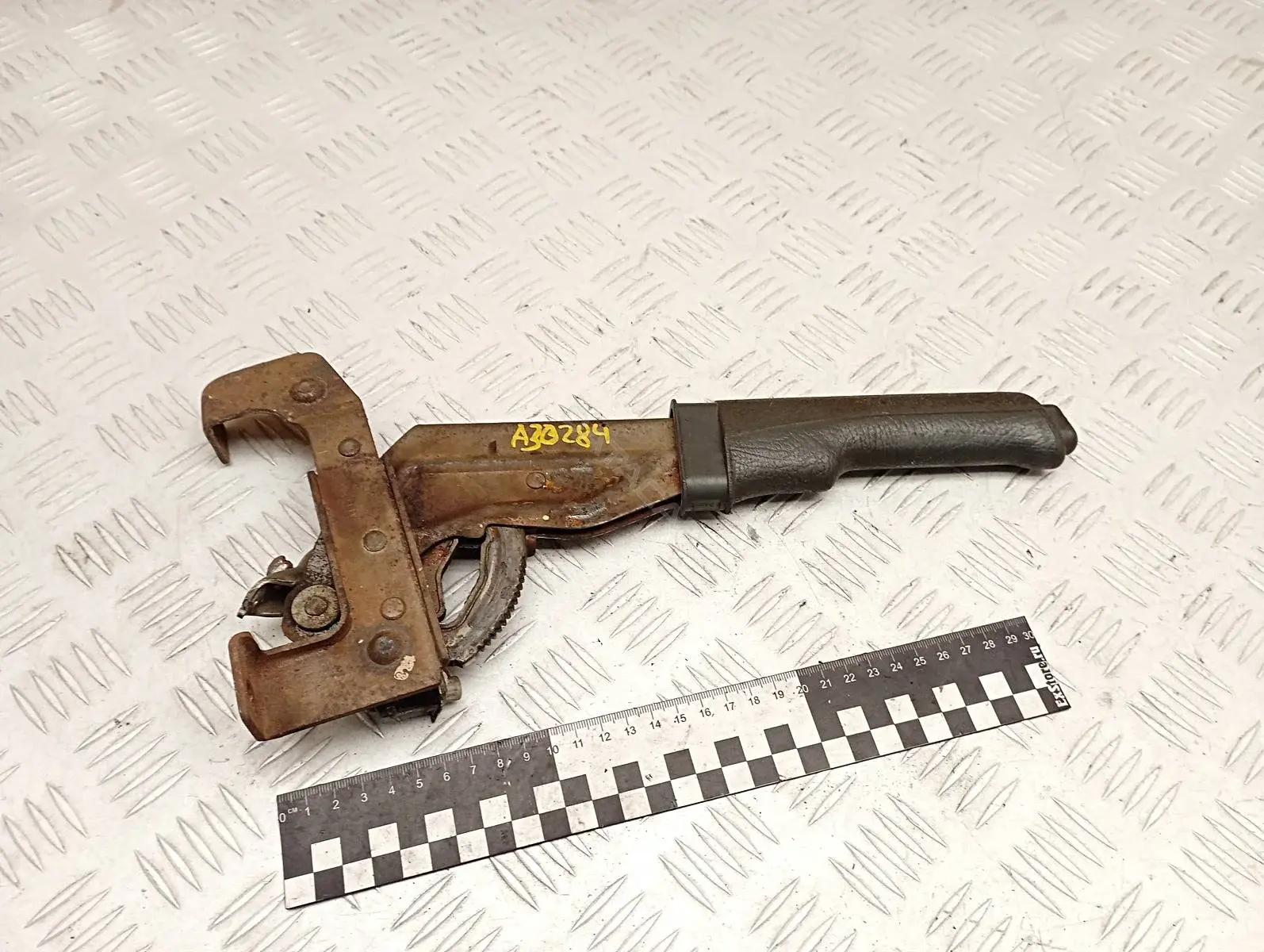 Рычаг ручного тормоза (ручника) 51G35, 54G56, A134