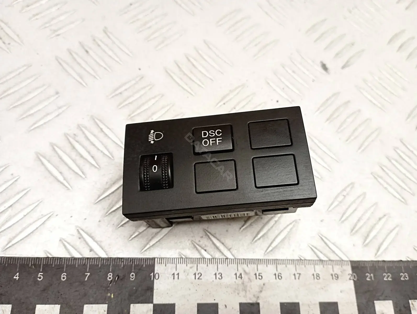 Кнопка корректора фар GS1E66170B