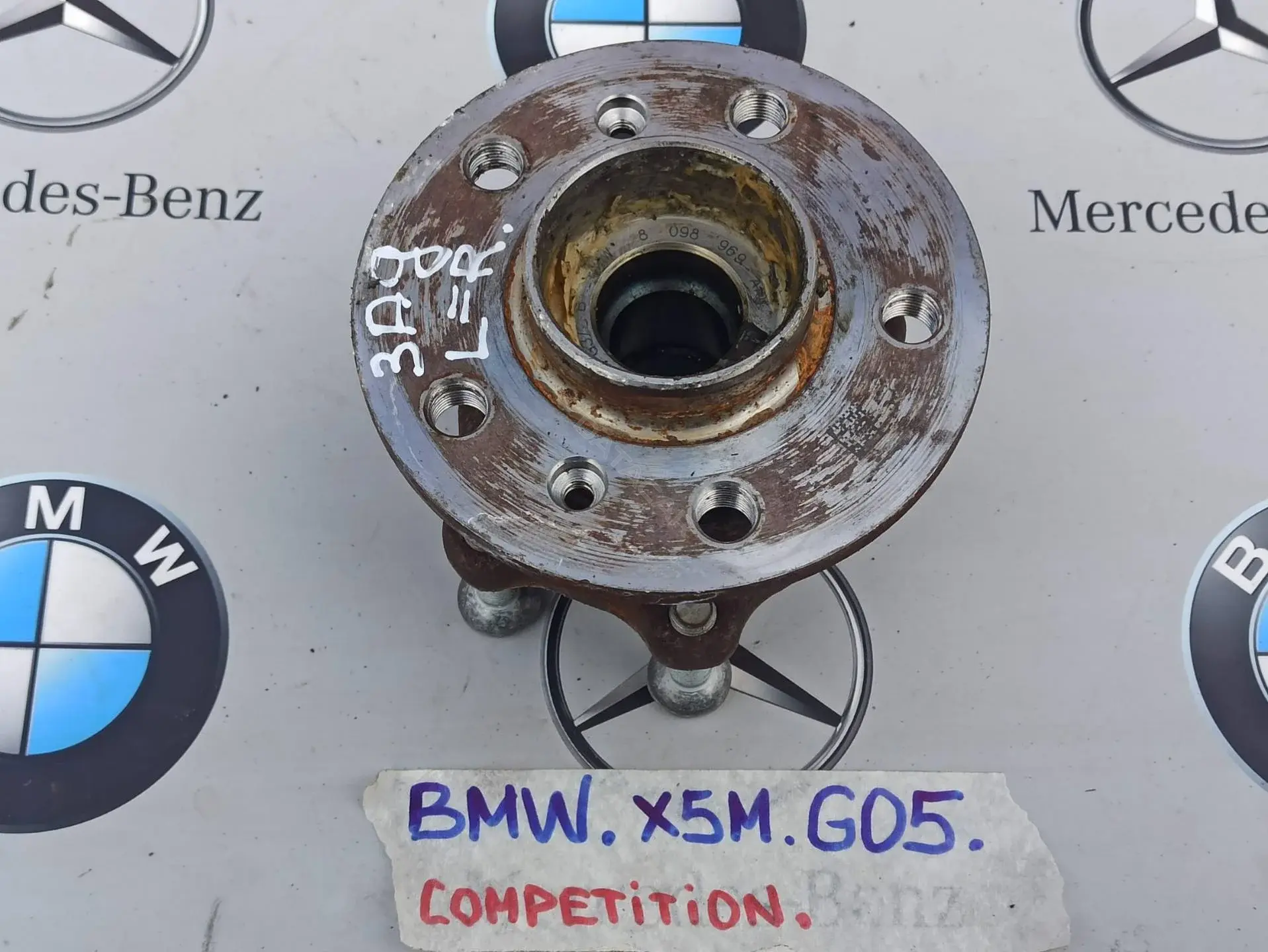 Ступица колеса 8098969