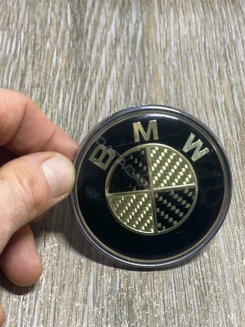 Эмблема 8132375