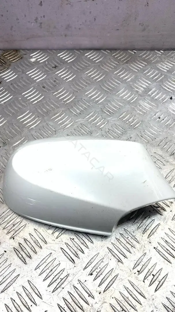 Крышка зеркала 7241402