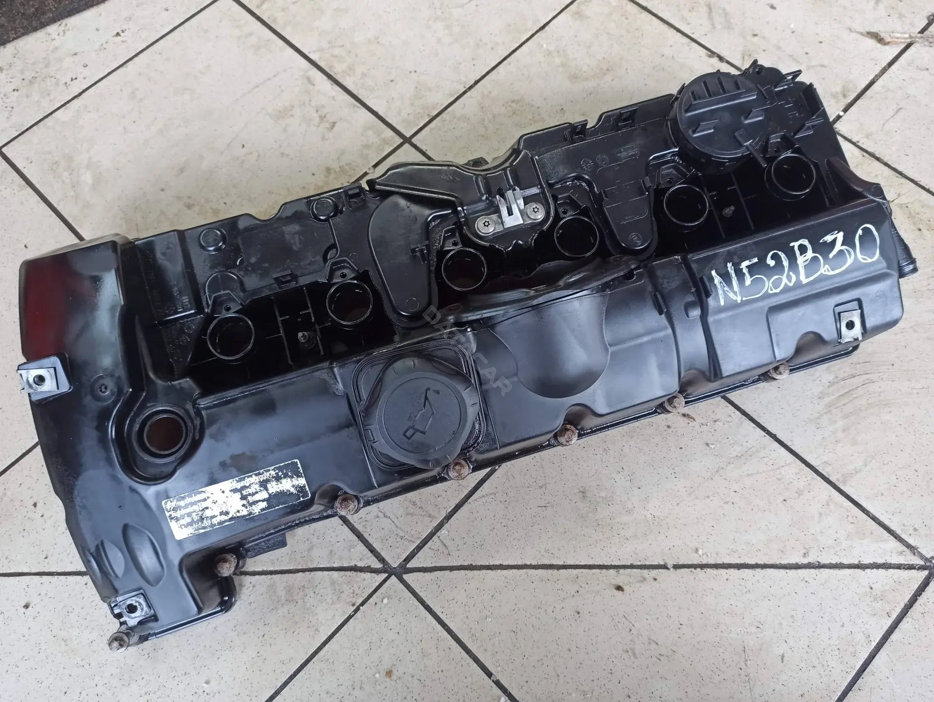 Крышка клапанная 10X1088LX, 7552281