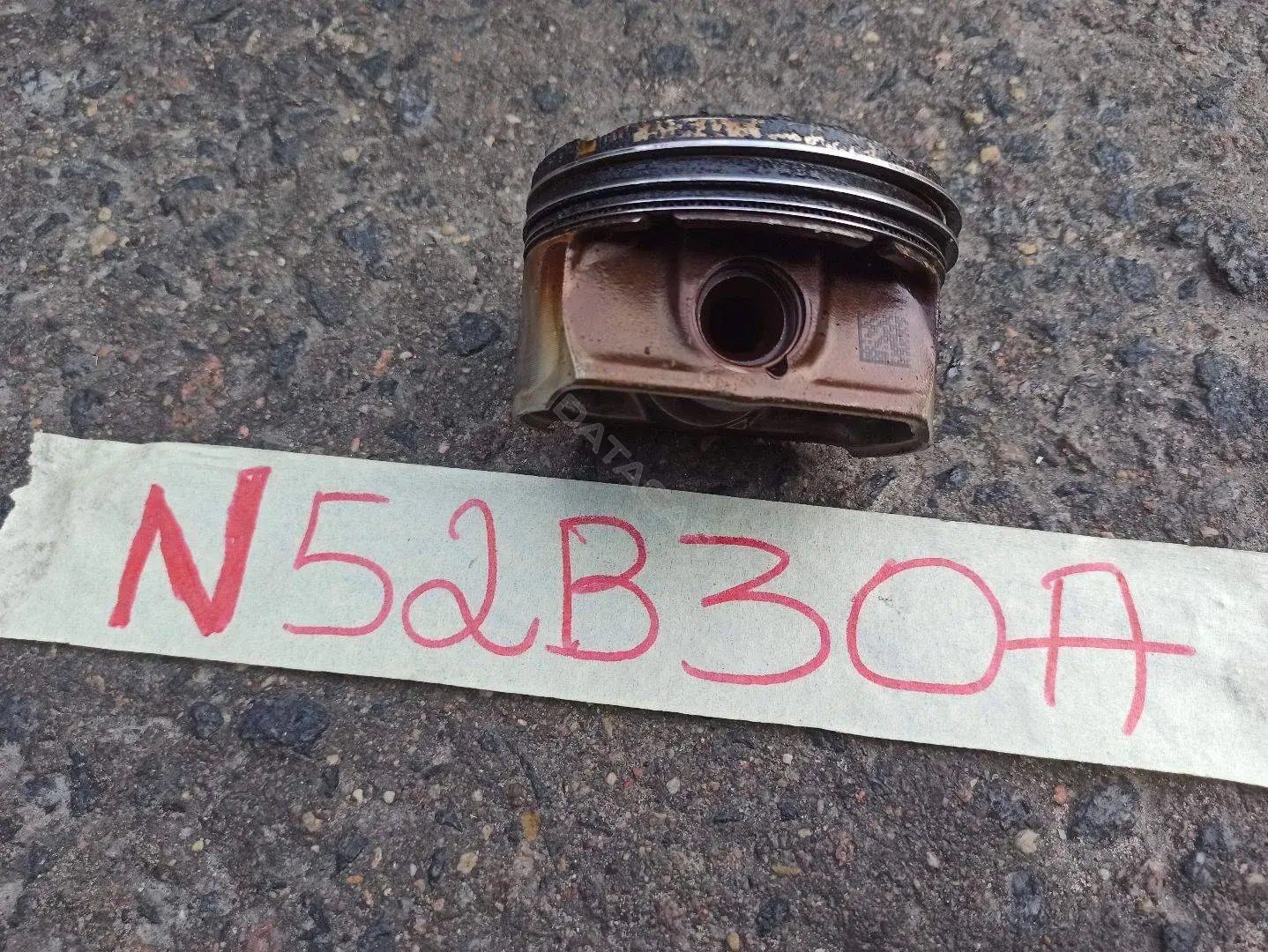 Поршень двигателя P15037296
