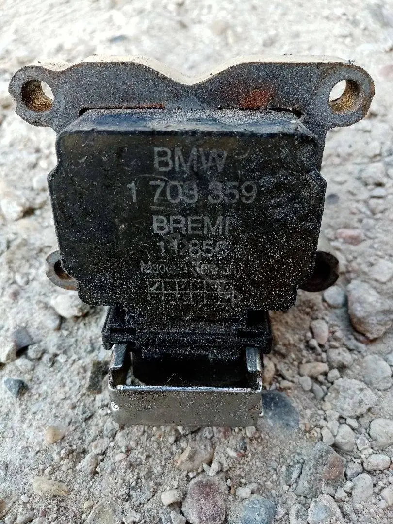Катушка зажигания 1703359