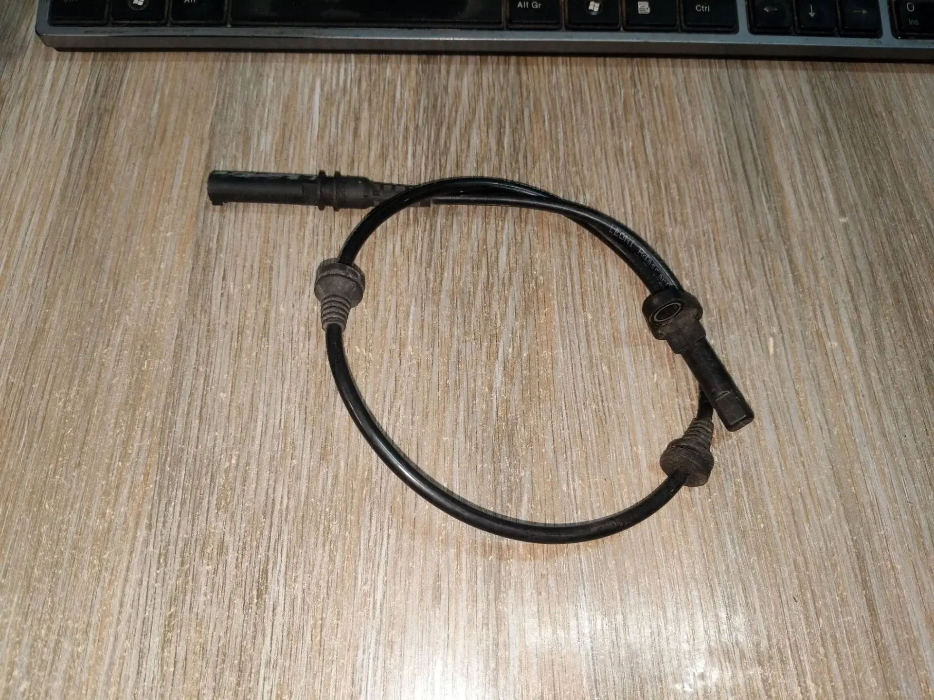 Датчик АБС 6771776