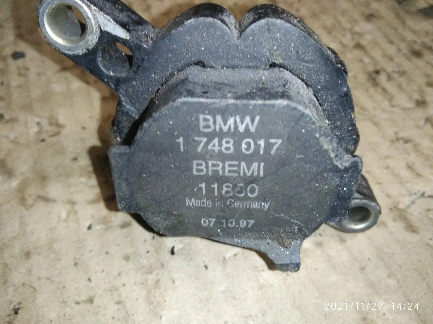 Катушка зажигания 12131703228, 12137599219, 1748017