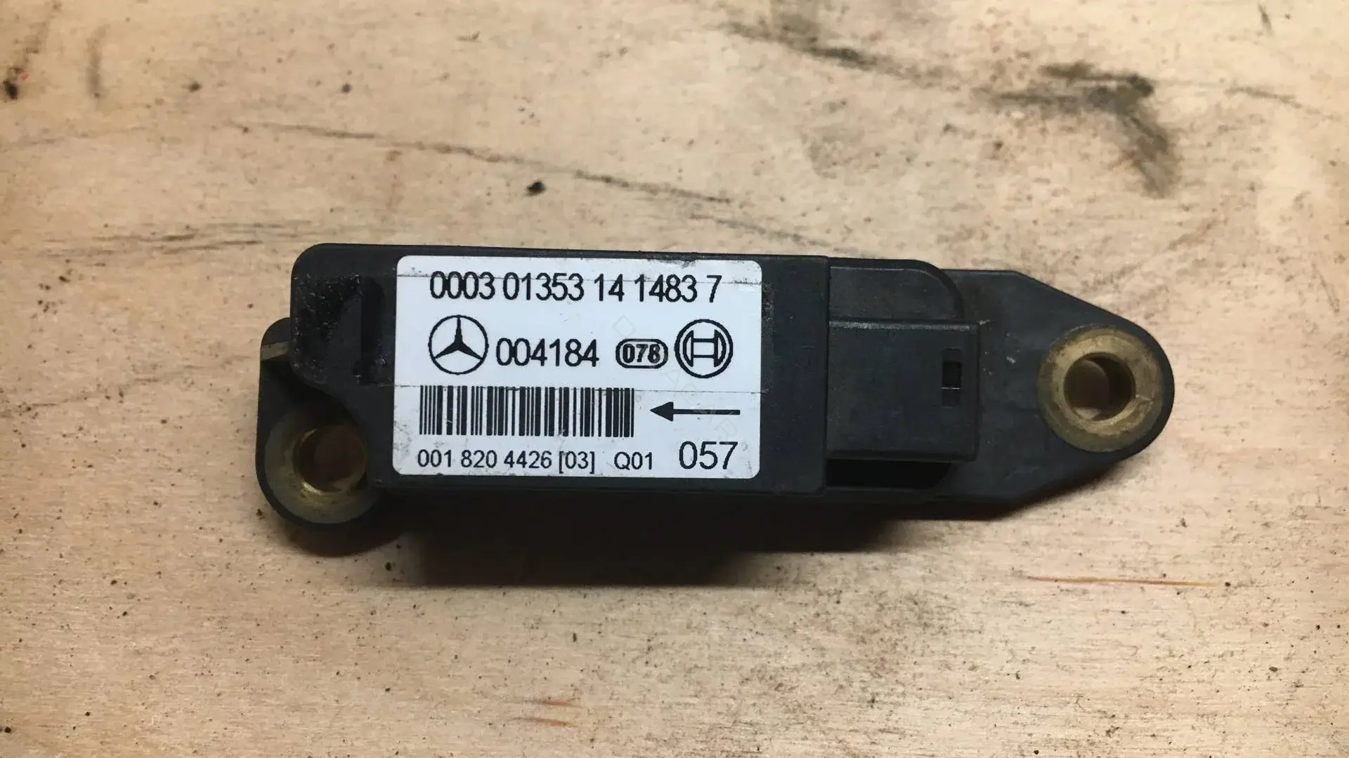 Датчик удара 0018204426