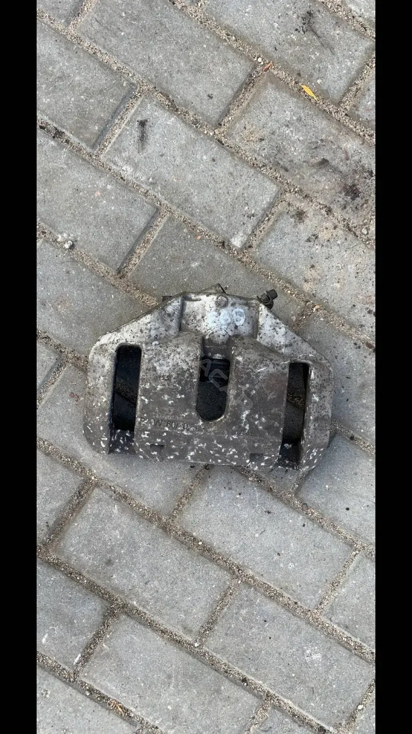 Суппорт тормозной 0986474374, 27414302, 34116753660
