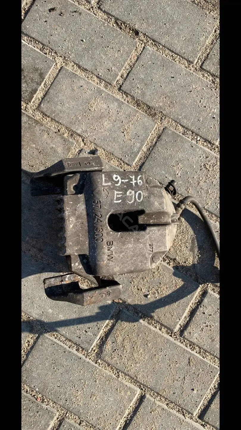 Суппорт тормозной 0986135344, 178091, 34116772018