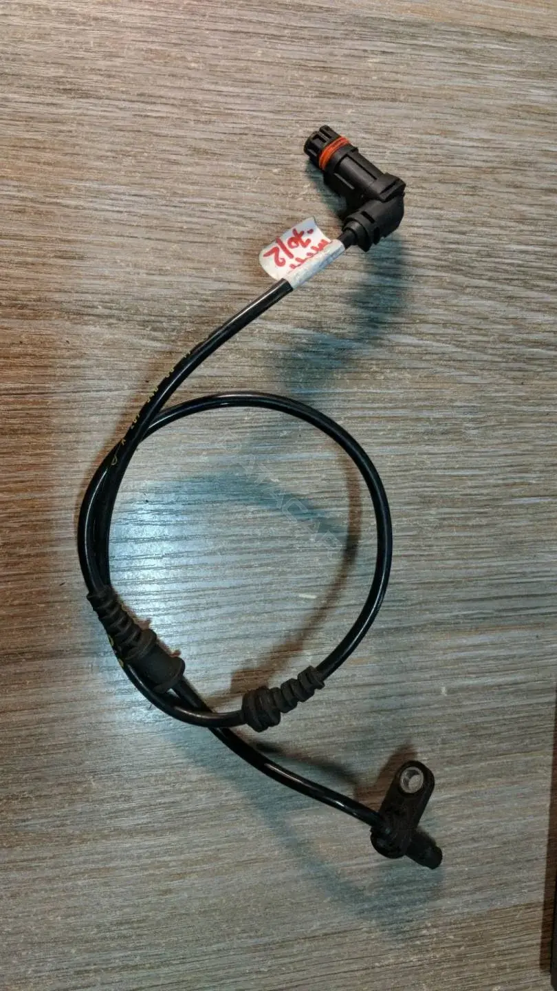 Датчик АБС 2075400017, A2075400017