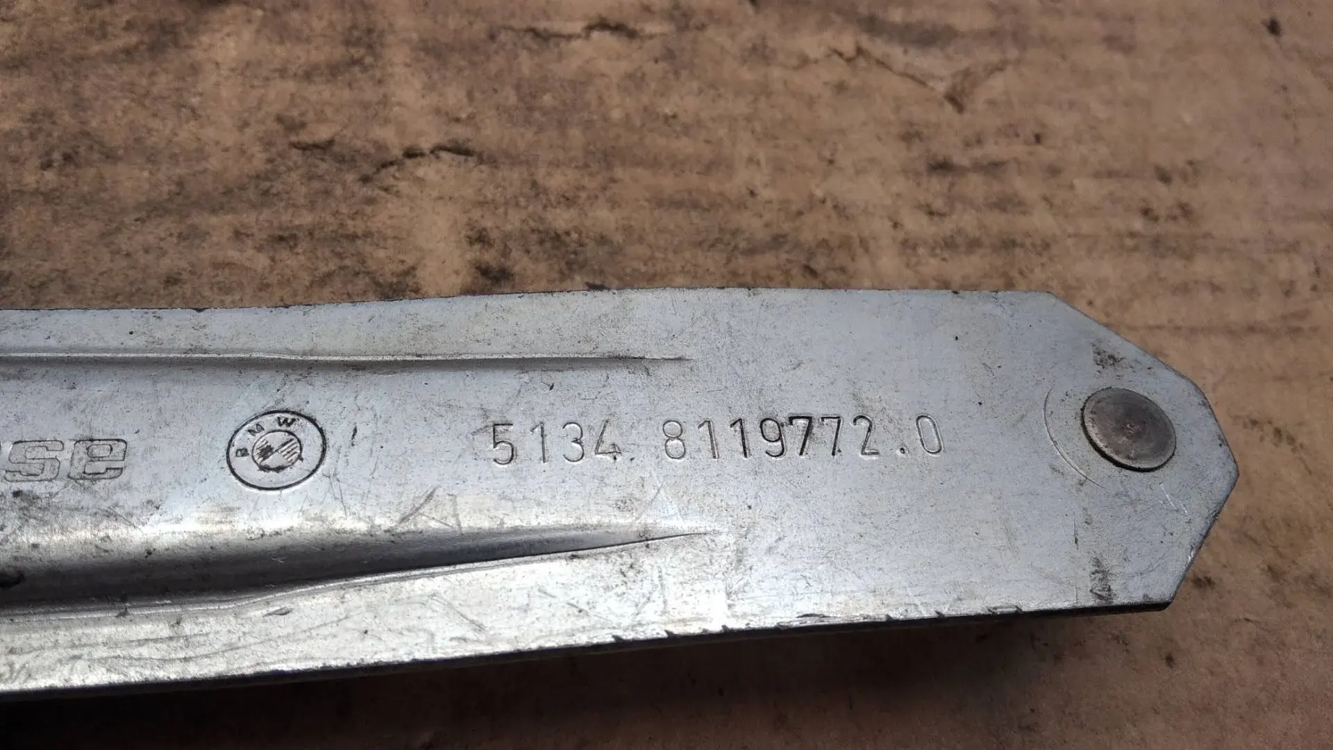 Стеклоподъемник 8119776