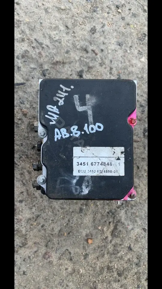 Блок управления АБС 6774850