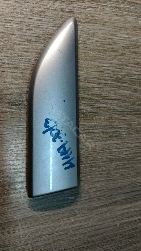 Молдинг двери BJ32-29426-ADW, BJ32-29426-BBW