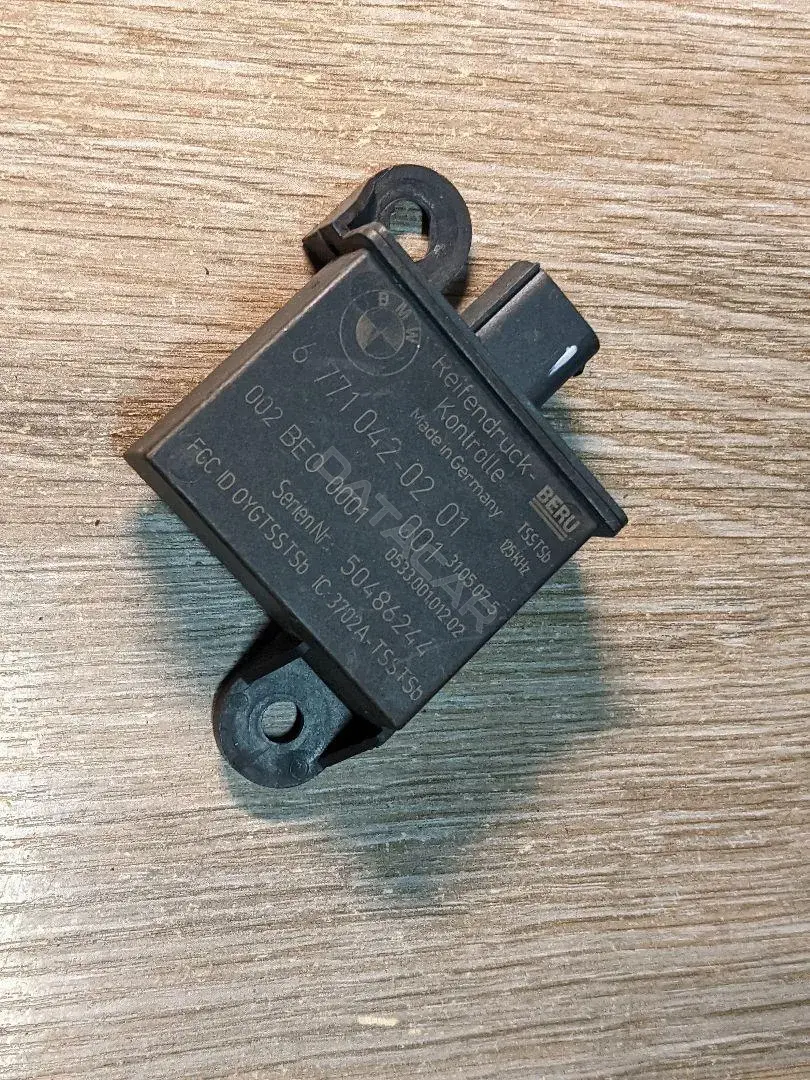 Антенна 36236771042, 6771042
