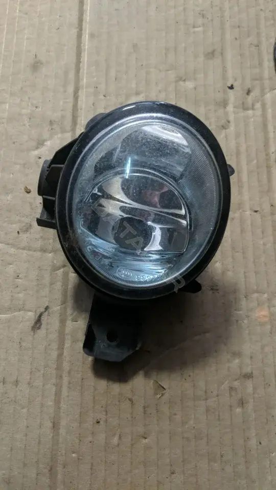 Противотуманные фары 63177184318, 7184318, 89203664