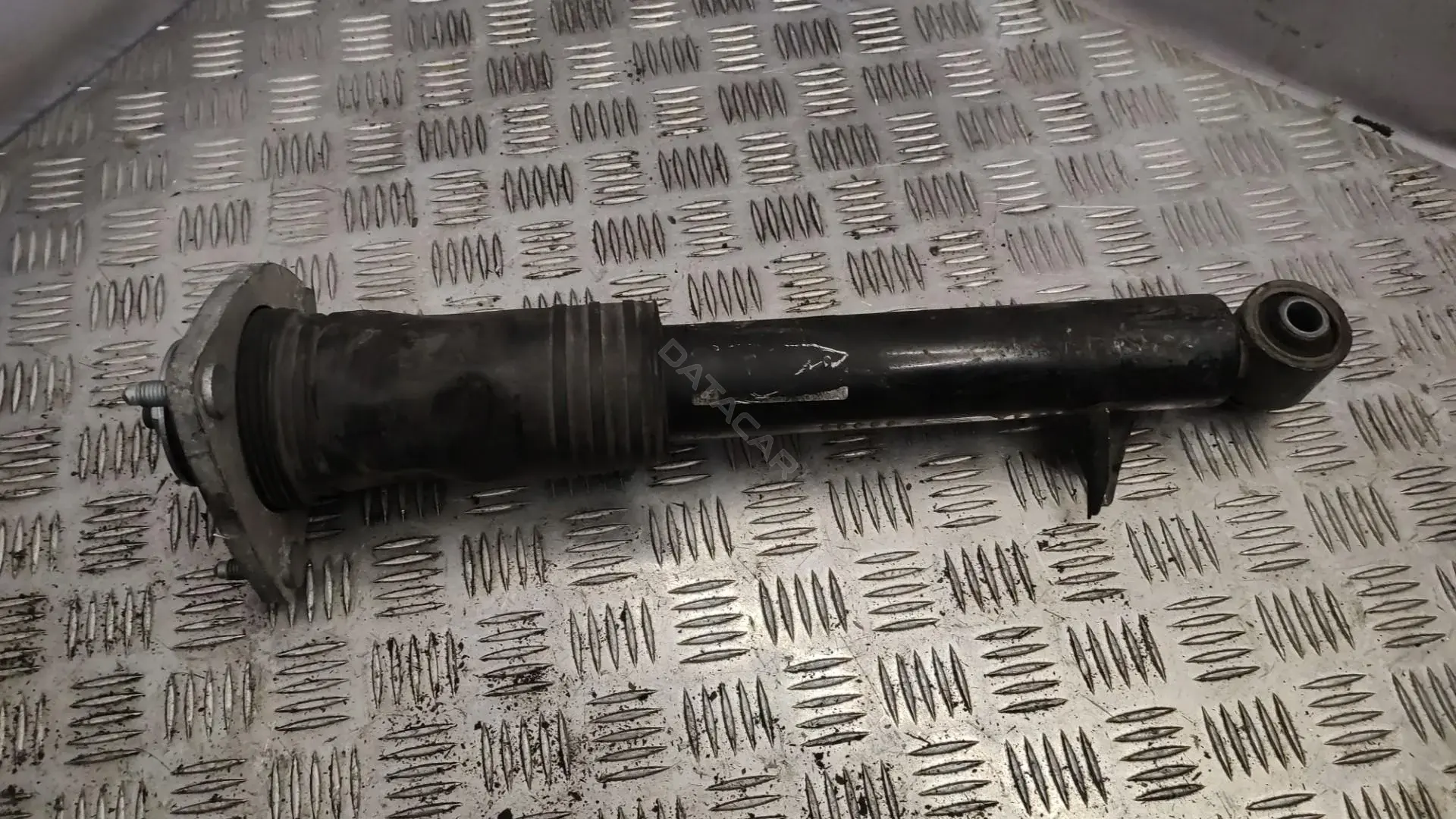 Амортизаторы 33526781924, G11417R, G121085R