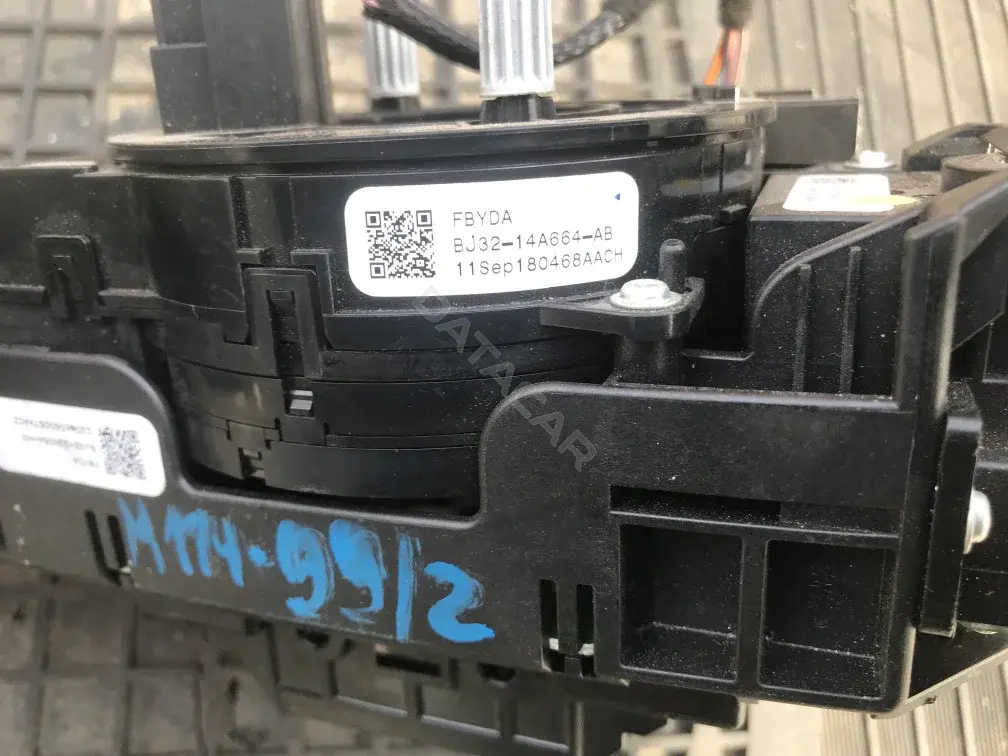 Переключатель подрулевой BJ3213N064, BJ3214A664