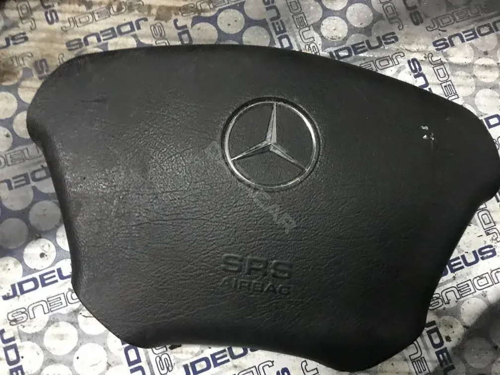 Подушка безопасности A1634600198
