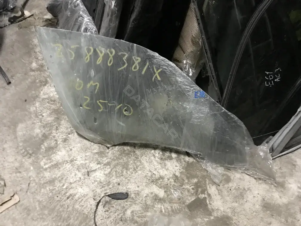 Стекло двери 51328163844