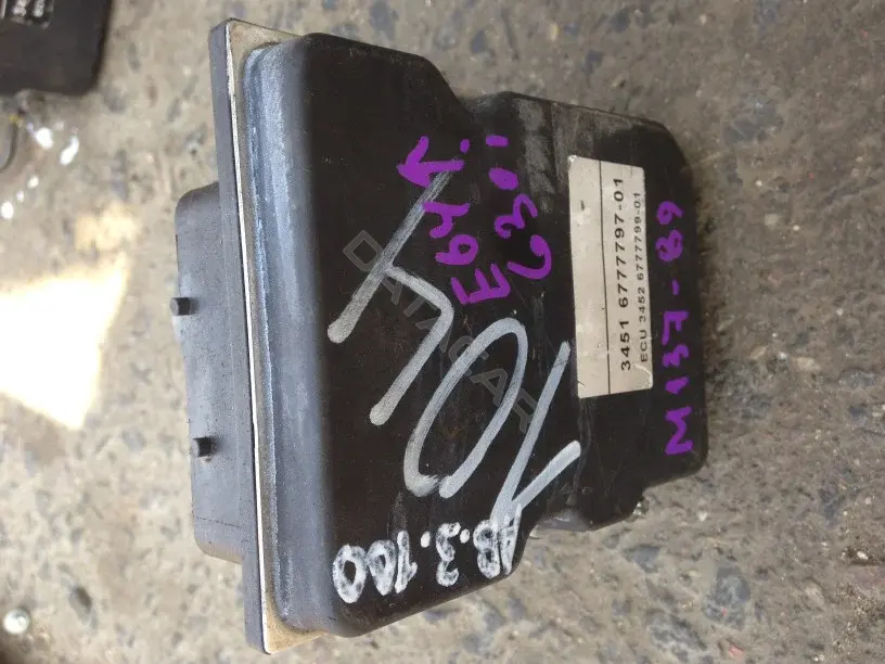 Блок управления АБС 6777797, 6777799