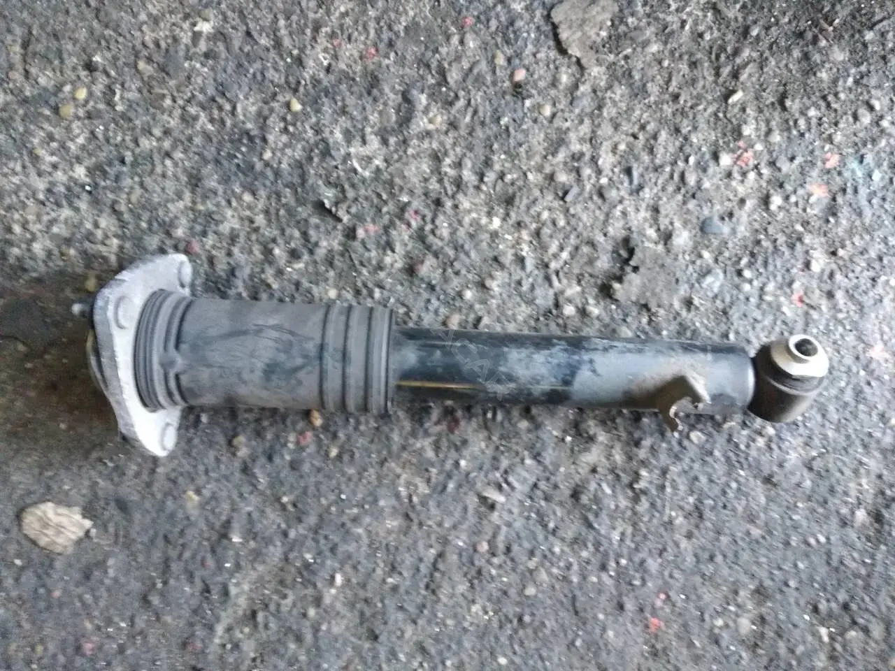 Амортизаторы 33526782878