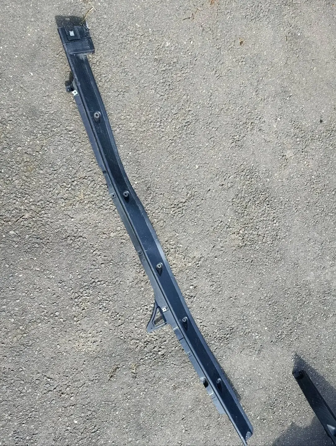Накладка на порог 4M0825211J